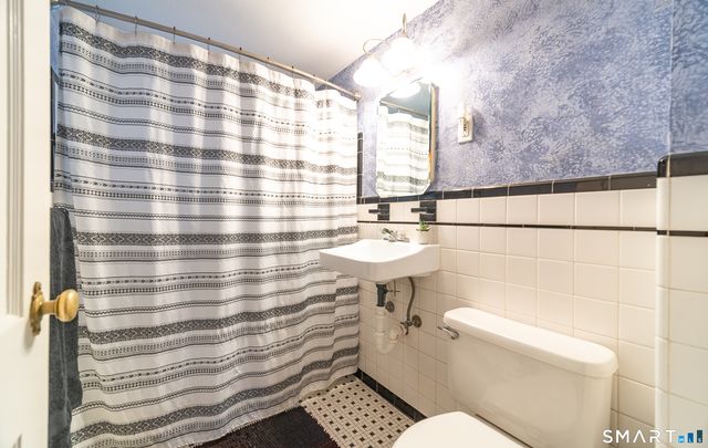 47 Shannon Road, East Hartford, CT 06118