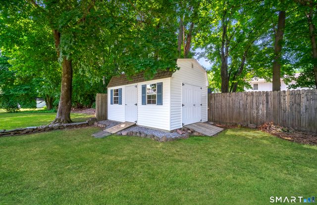 47 Shannon Road, East Hartford, CT 06118