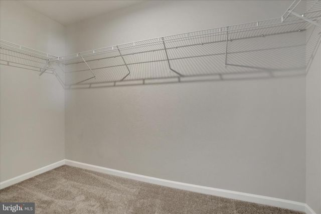 69 SUMMERFIELD DR, Hanover, PA 17331