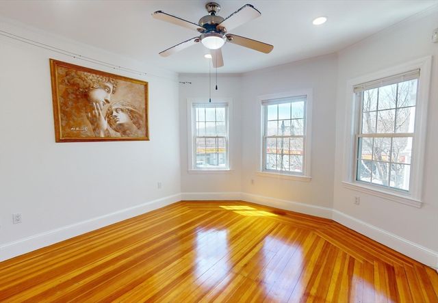 200 Hyde Park Ave 2, Boston, MA 02130