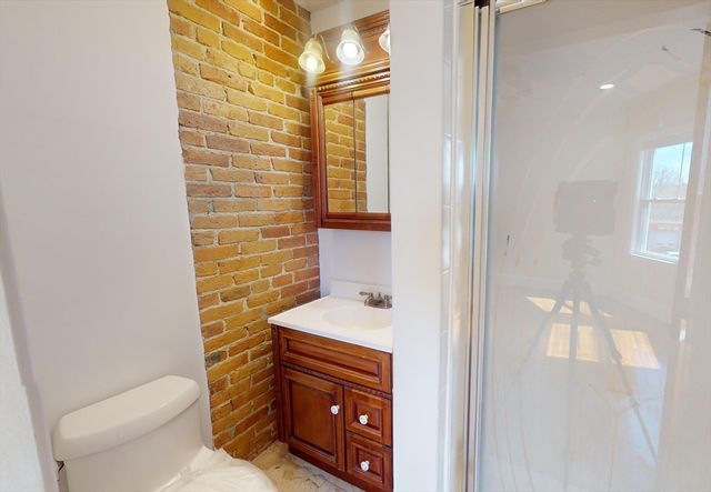 200 Hyde Park Ave 2, Boston, MA 02130