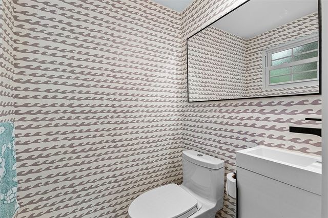 774 Azalea Lane, Vero Beach, FL 32963