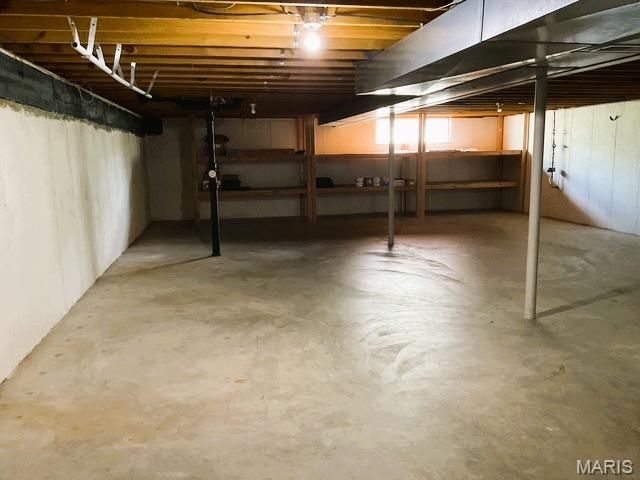 9755 Brittleigh Terrace, Affton, MO 63123