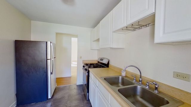 835 MULFORD Street G, Evanston, IL 60202