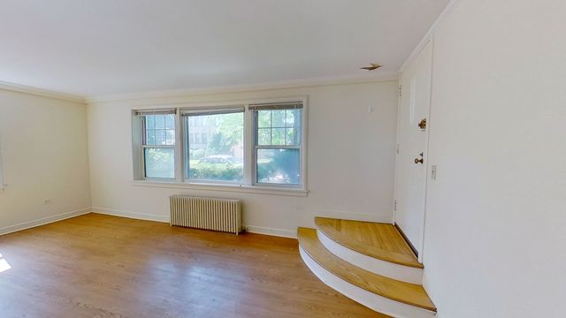 835 MULFORD Street G, Evanston, IL 60202