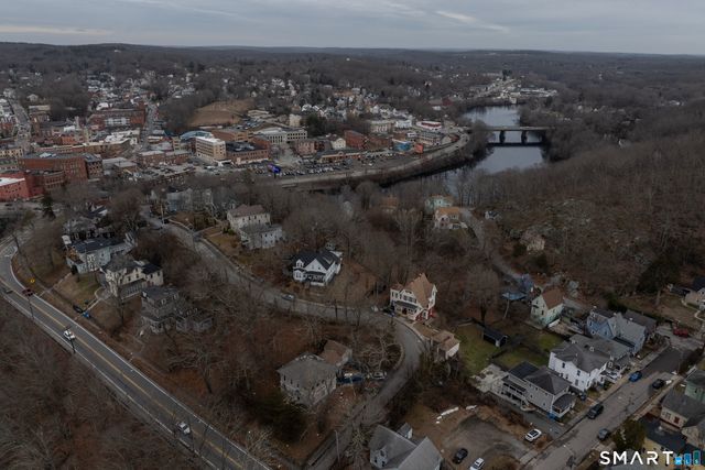 76 Laurel Hill Avenue, Norwich, CT 06360