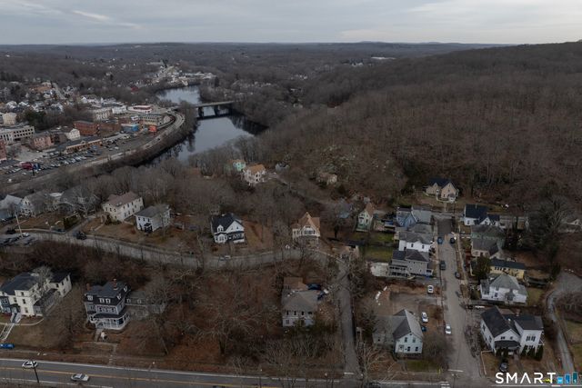 76 Laurel Hill Avenue, Norwich, CT 06360