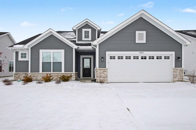 4909 Sedona Circle, Schererville, IN 46375