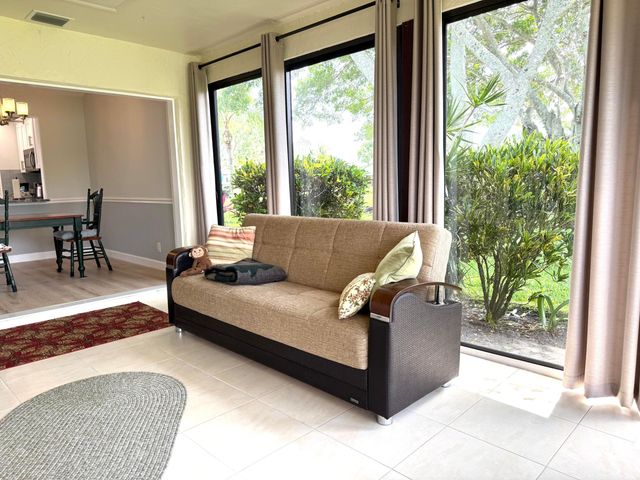 5558 Parkwalk Circle E, Boynton Beach, FL 33472