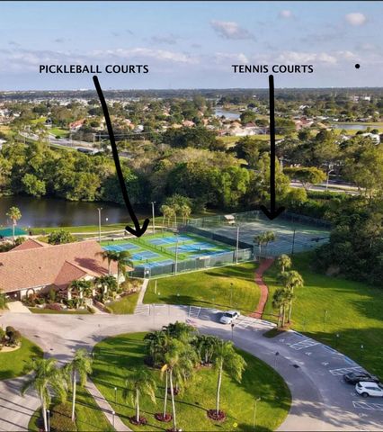 5558 Parkwalk Circle E, Boynton Beach, FL 33472