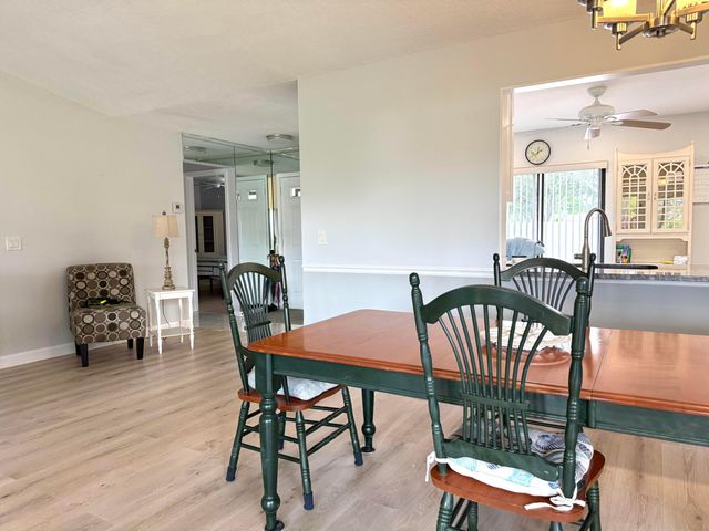 5558 Parkwalk Circle E, Boynton Beach, FL 33472