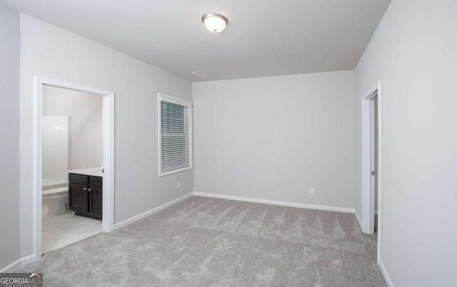 5522 LEYLAND Drive, Flowery Branch, GA 30542