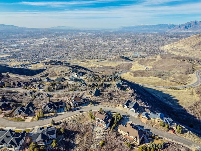 1565 E Trail Crest Ct Unit 18, Draper, UT 84020