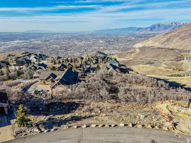 1565 E Trail Crest Ct Unit 18, Draper, UT 84020
