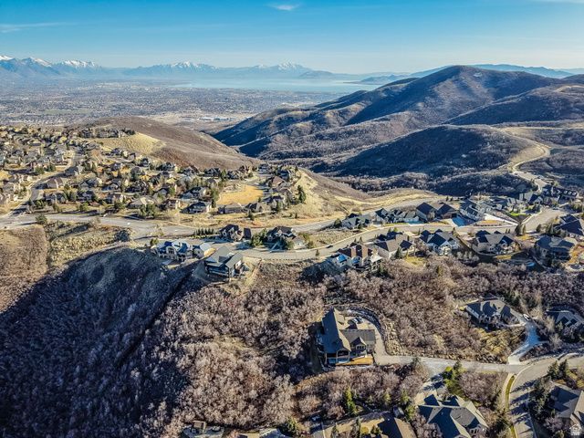 1565 E Trail Crest Ct Unit 18, Draper, UT 84020