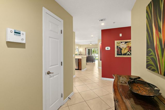 264 Gibraltar Ct 101, St Augustine, FL 32080