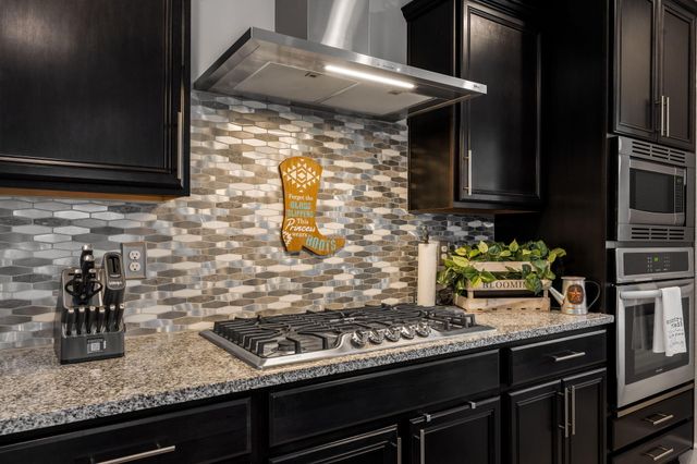 6215 Basil Place NW, Albuquerque, NM 87120