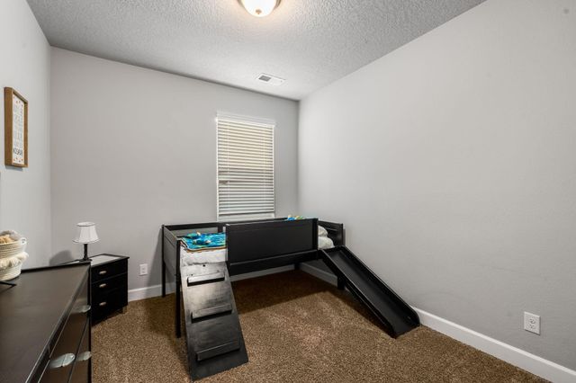 6215 Basil Place NW, Albuquerque, NM 87120