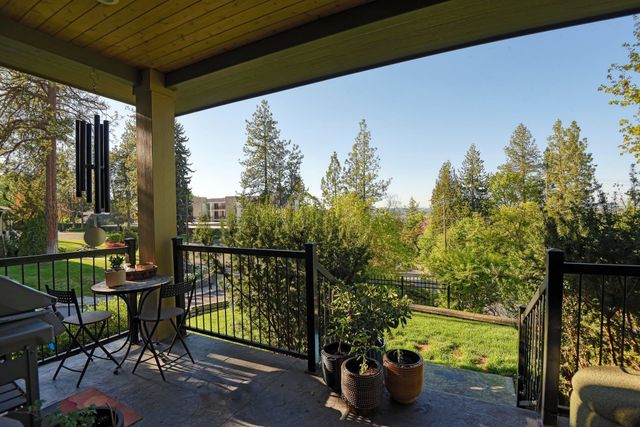 2 E Sumner Ave, Spokane, WA 99202