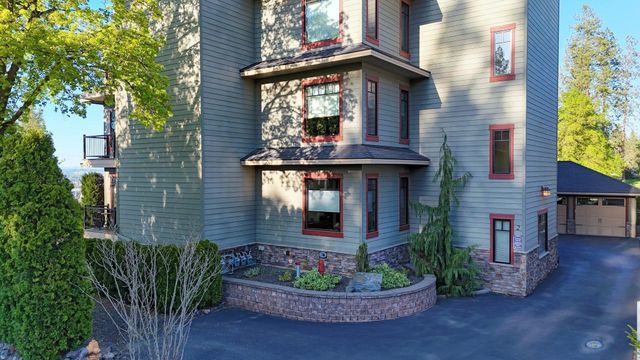 2 E Sumner Ave, Spokane, WA 99202