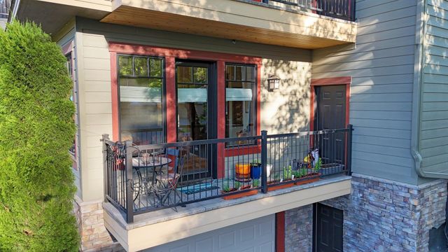 2 E Sumner Ave, Spokane, WA 99202