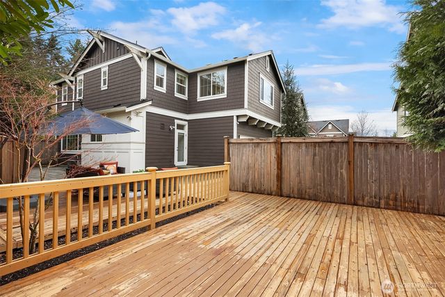 11496 158th Avenue NE, Redmond, WA 98052