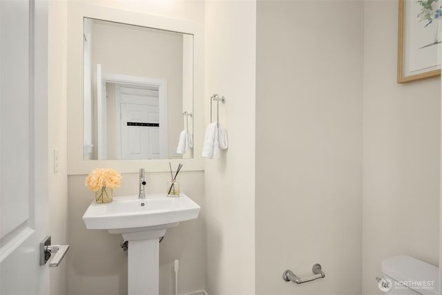 11496 158th Avenue NE, Redmond, WA 98052