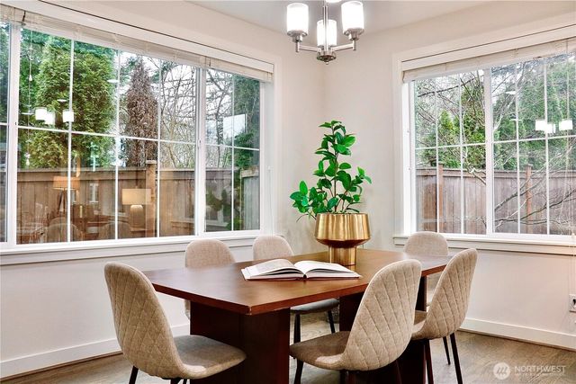 11496 158th Avenue NE, Redmond, WA 98052