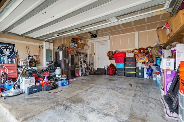 2620 Bluffton Ln, Columbia, TN 38401