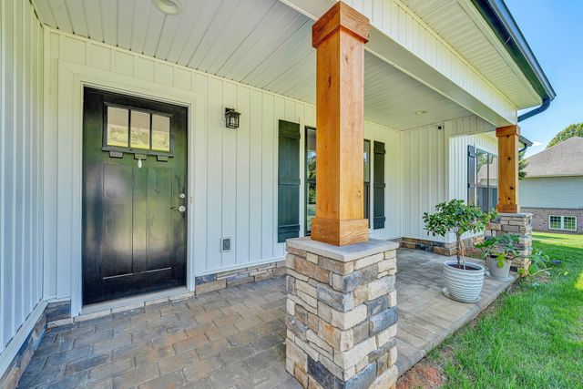 915 Morewood RD, Hardy, VA 24101