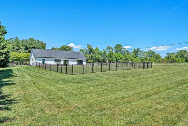 915 Morewood RD, Hardy, VA 24101