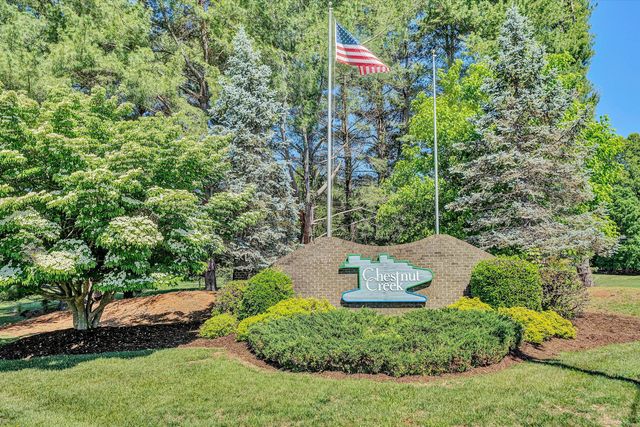 915 Morewood RD, Hardy, VA 24101