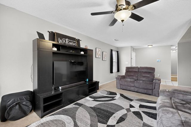 10815 McMichael Lane SW, Albuquerque, NM 87121