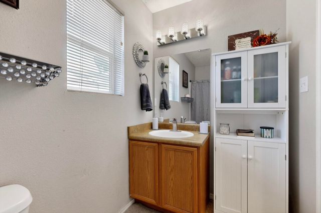 10815 McMichael Lane SW, Albuquerque, NM 87121