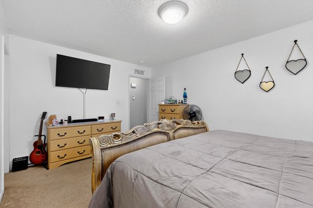 10815 McMichael Lane SW, Albuquerque, NM 87121