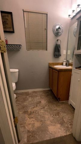 10815 McMichael Lane SW, Albuquerque, NM 87121