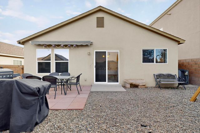 10815 McMichael Lane SW, Albuquerque, NM 87121