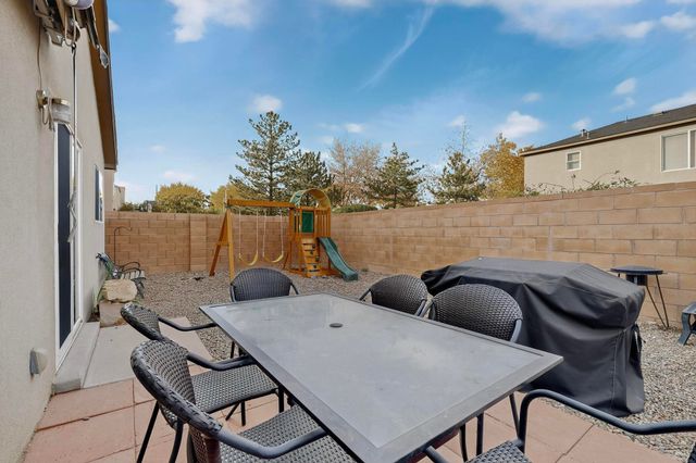10815 McMichael Lane SW, Albuquerque, NM 87121