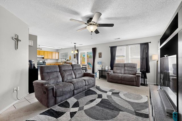 10815 McMichael Lane SW, Albuquerque, NM 87121