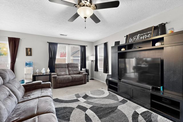 10815 McMichael Lane SW, Albuquerque, NM 87121