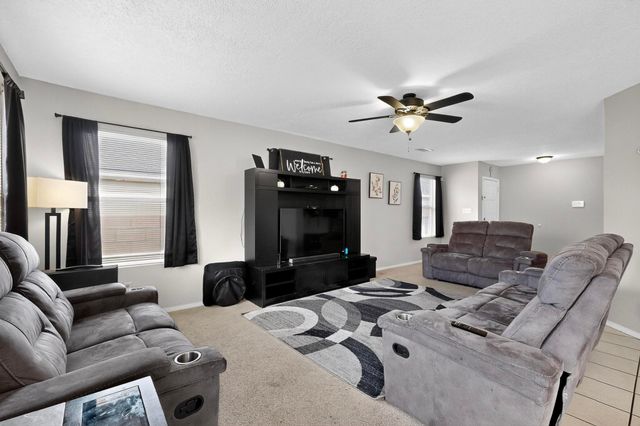 10815 McMichael Lane SW, Albuquerque, NM 87121