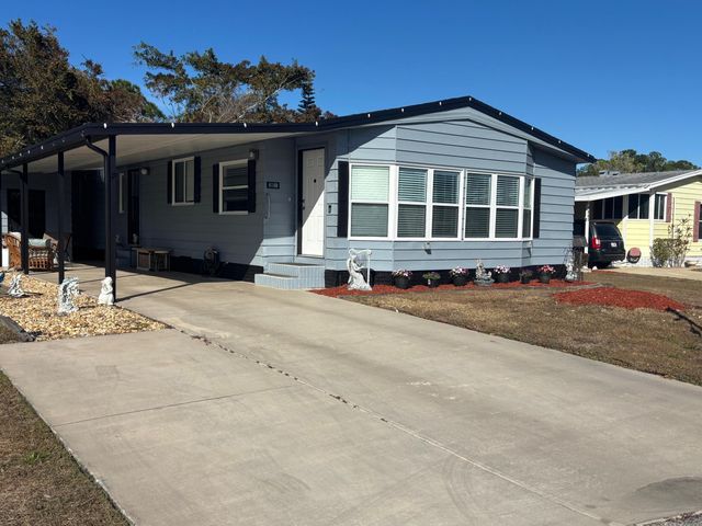 8188 Blolly Court, Port St. Lucie, Port St Lucie, FL 34952