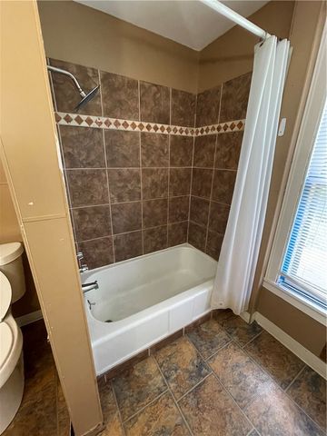 33 Capitol Street, Auburn, NY 13021