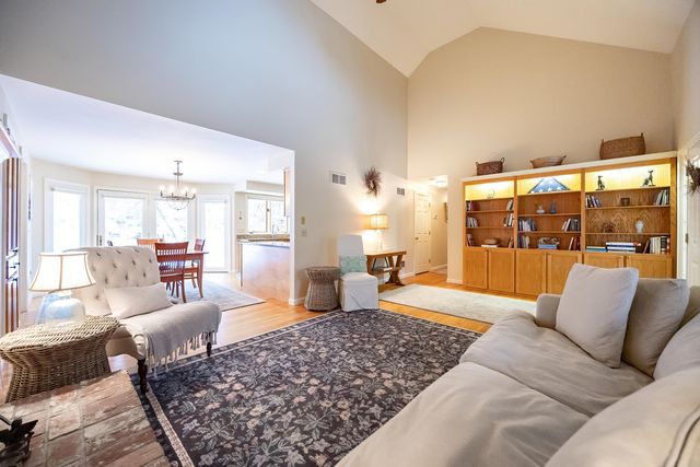 17 Ches Mae Lane, Milford, NH 03055