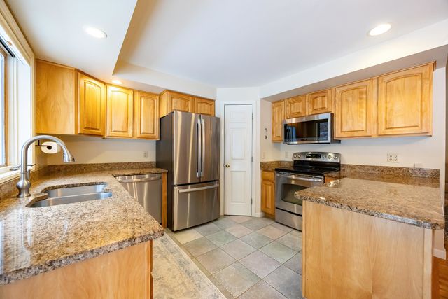 17 Ches Mae Lane, Milford, NH 03055