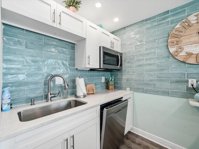 14800 GULF BOULEVARD 207, Madeira Beach, FL 33708