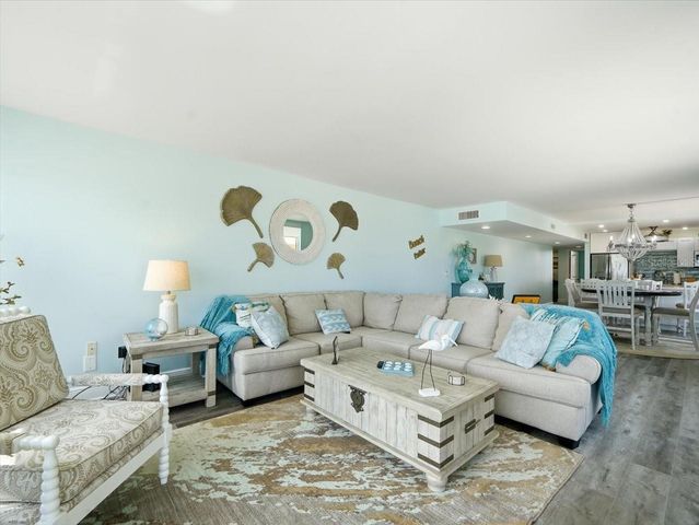 14800 GULF BOULEVARD 207, Madeira Beach, FL 33708