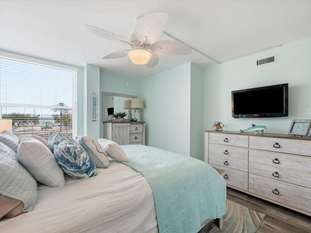 14800 GULF BOULEVARD 207, Madeira Beach, FL 33708