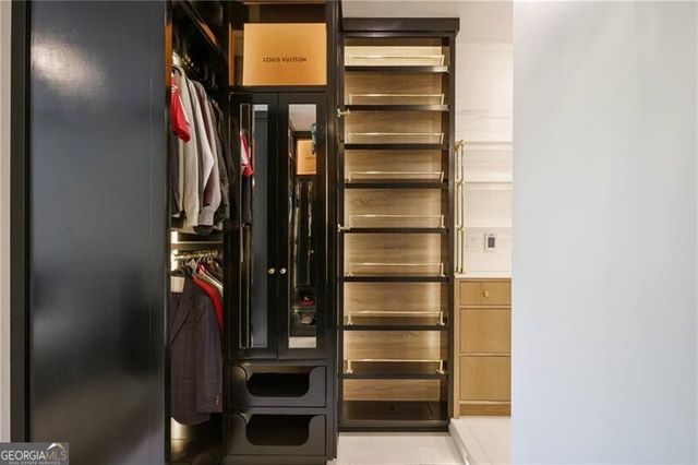 2575 Peachtree Road NE 7G, Atlanta, GA 30305