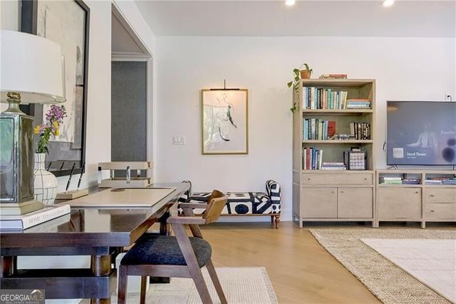 2575 Peachtree Road NE 7G, Atlanta, GA 30305